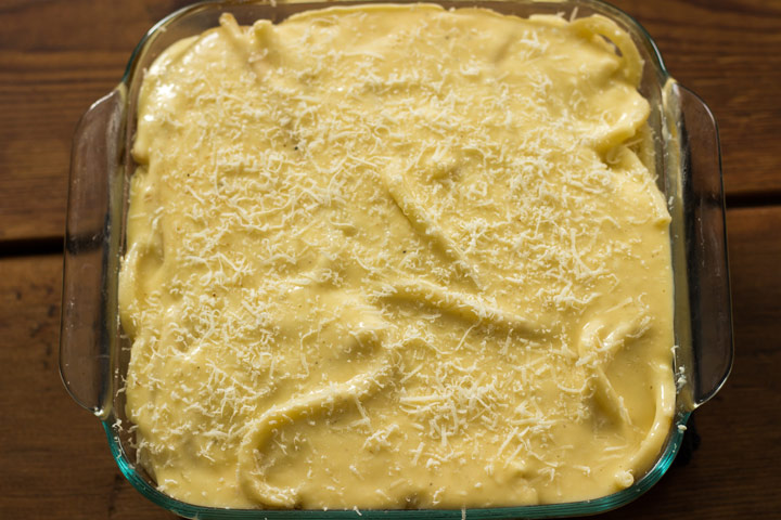 Assembling pastitsio: layer 4