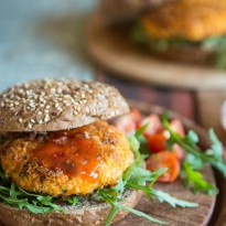 Spicy Salmon Burgers