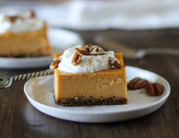 Maple Pumpkin Cheesecake Bars